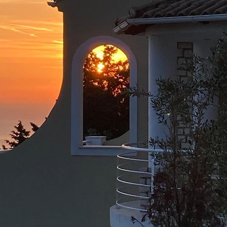 Villa Alibertini Agios Gordios  Esterno foto