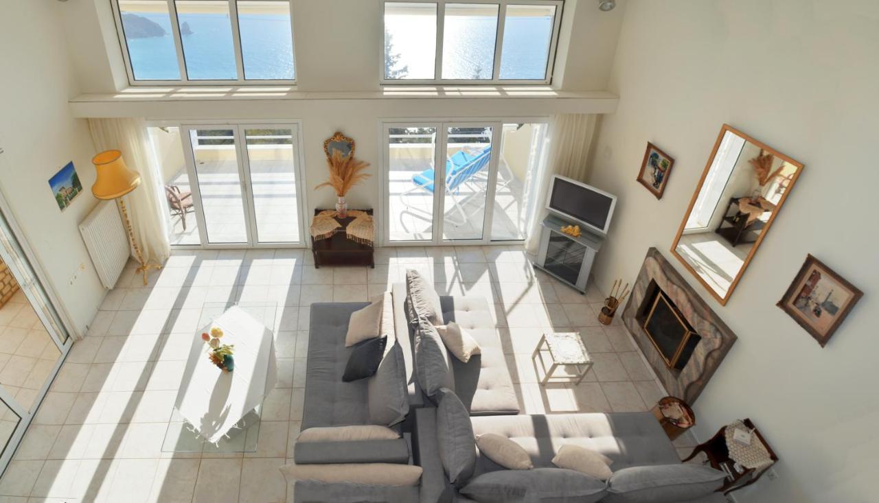 Villa Alibertini Agios Gordios  Esterno foto